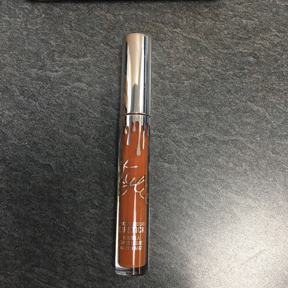Kylie Cosmetics Matte Liquid Lipstick - Pumpkin